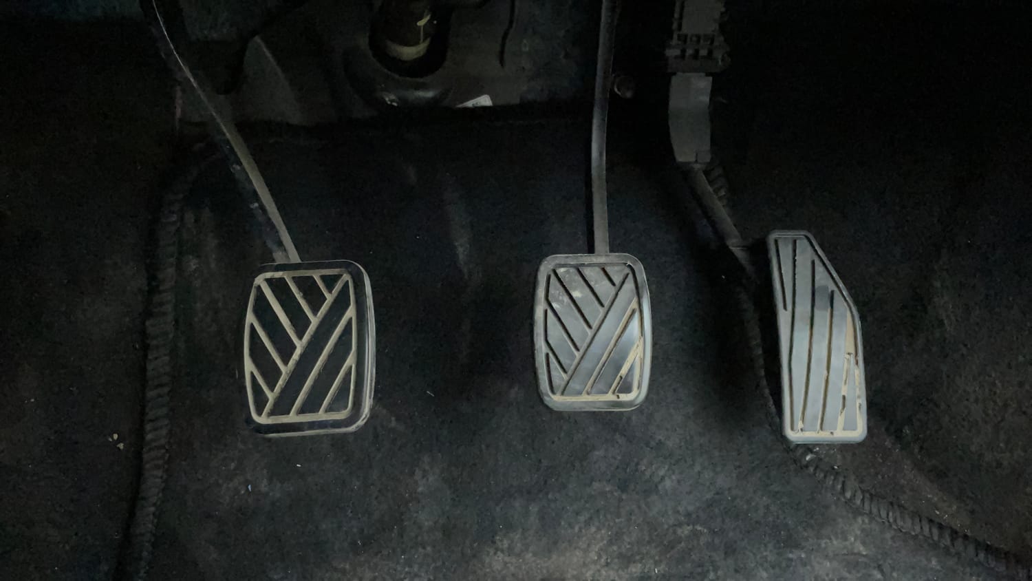 Used 2018 Maruti Suzuki Swift VXi Petrol Manual interior PEDALS VIEW