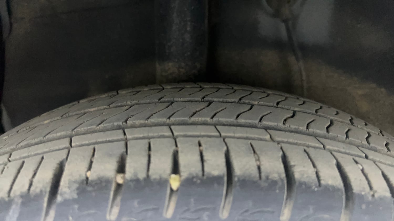 Used 2024 Hyundai Aura S 1.2 CNG Cng Manual tyres RIGHT REAR TYRE TREAD VIEW