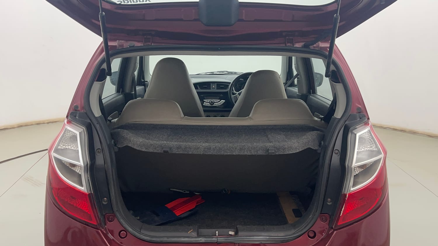 Used 2016 Maruti Suzuki Alto K10 VXi AMT Petrol Automatic interior DICKY INSIDE VIEW