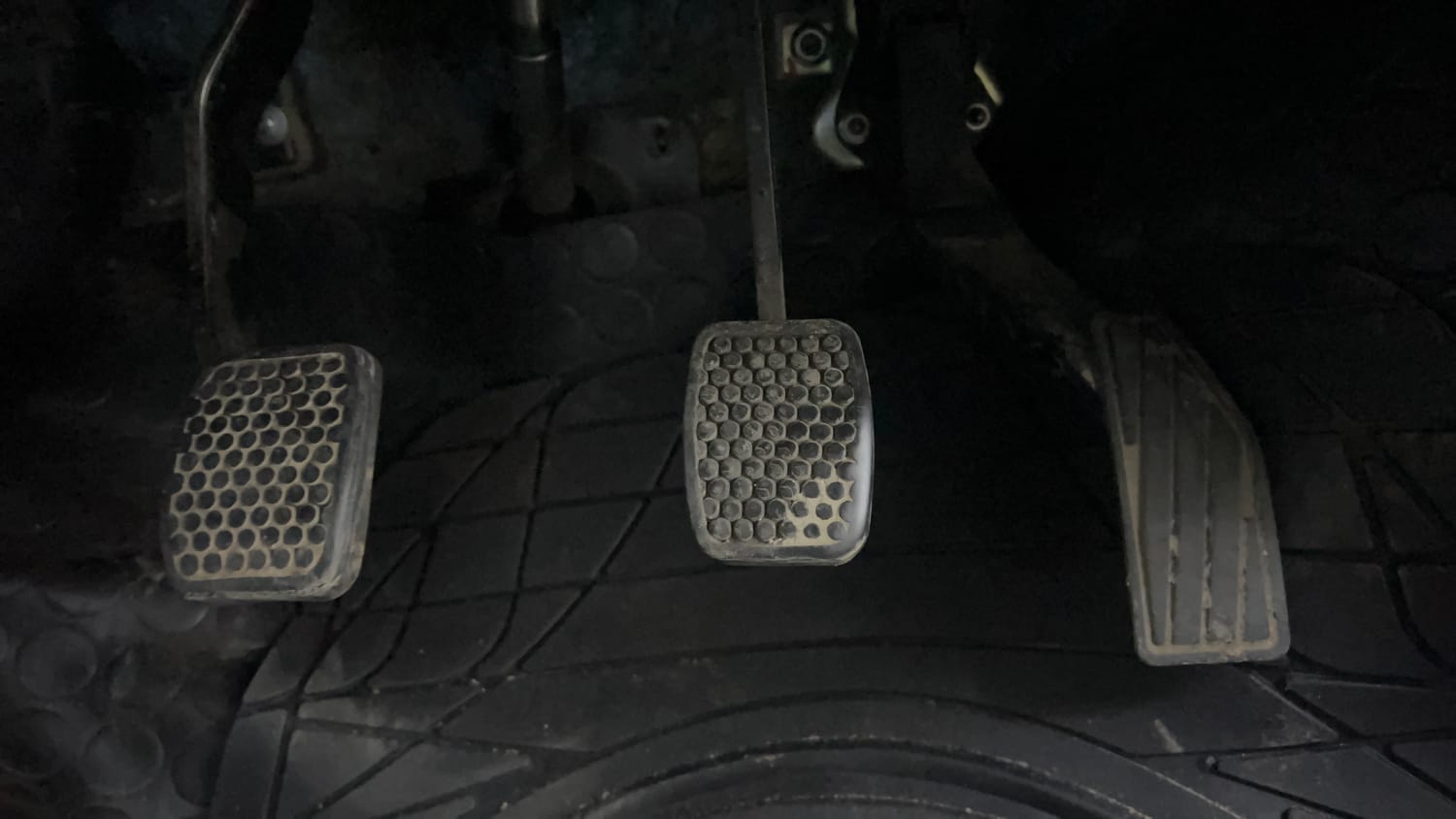Used 2018 Maruti Suzuki Alto 800 LXi Petrol Manual interior PEDALS VIEW