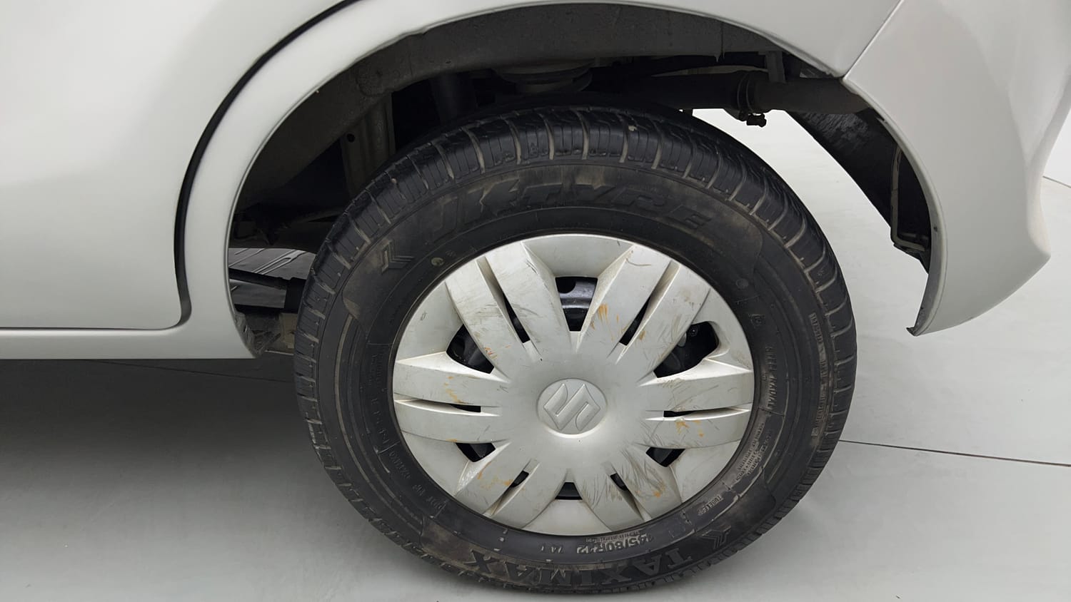 Used 2019 Maruti Suzuki Alto 800 LXi Petrol Manual tyres LEFT REAR TYRE RIM VIEW