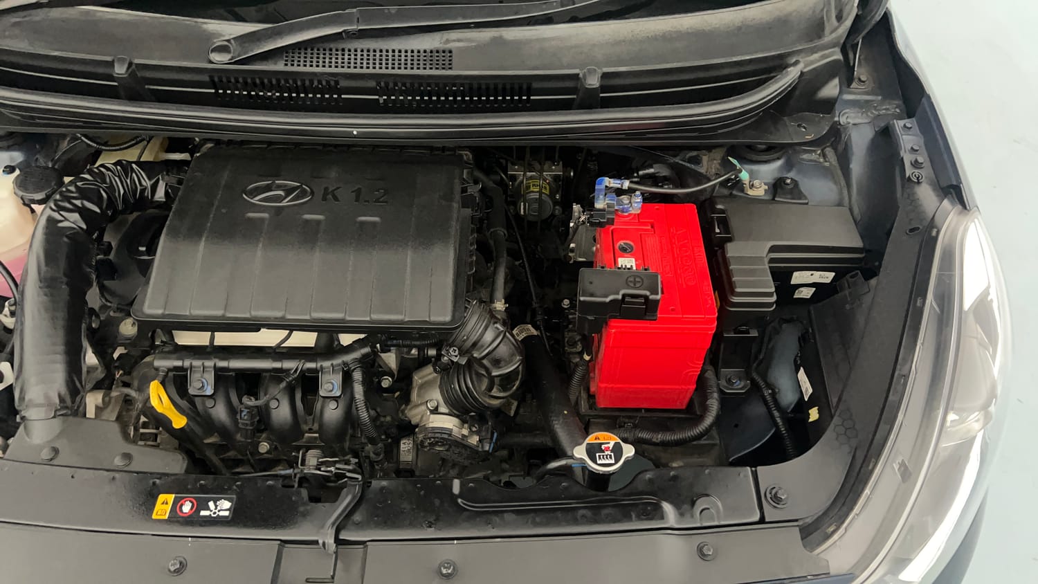 Used 2022 Hyundai Grand i10 Nios Asta 1.2 Kappa VTVT Petrol Manual engine ENGINE LEFT SIDE VIEW