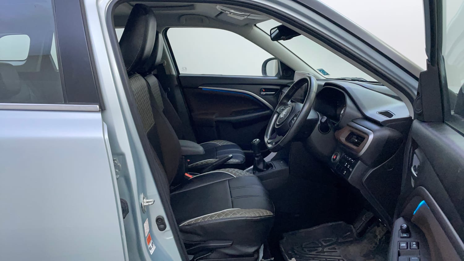Used 2023 Maruti Suzuki Brezza ZXi Plus Petrol Manual interior RIGHT SIDE FRONT DOOR CABIN VIEW