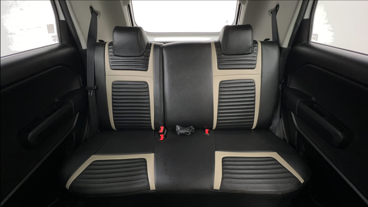 Used 2024 Maruti Suzuki Wagon R VXI 1.0 AGS Petrol Automatic interior REAR SEAT CONDITION VIEW