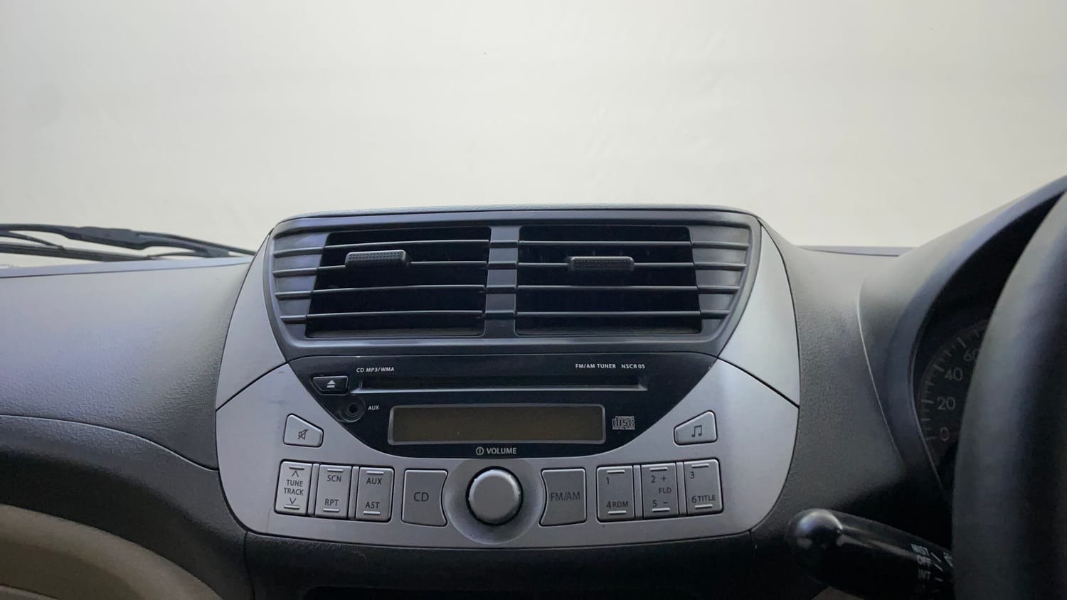 Used 2013 Maruti Suzuki A-Star Vxi Petrol Manual top_features Integrated (in-dash) music system