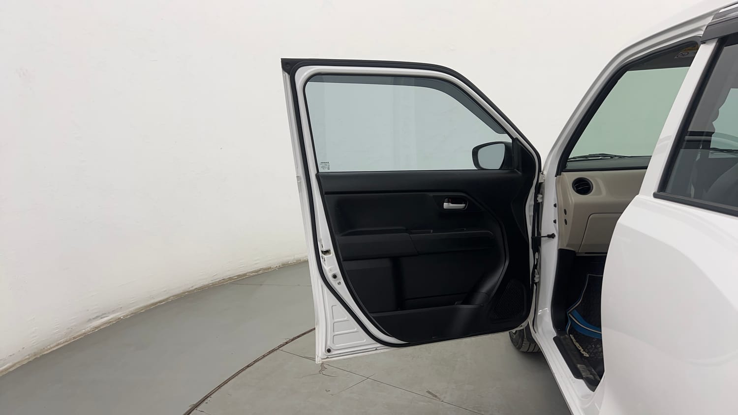 Used 2024 Maruti Suzuki Wagon R VXI 1.0 AGS Petrol Automatic interior LEFT FRONT DOOR OPEN VIEW