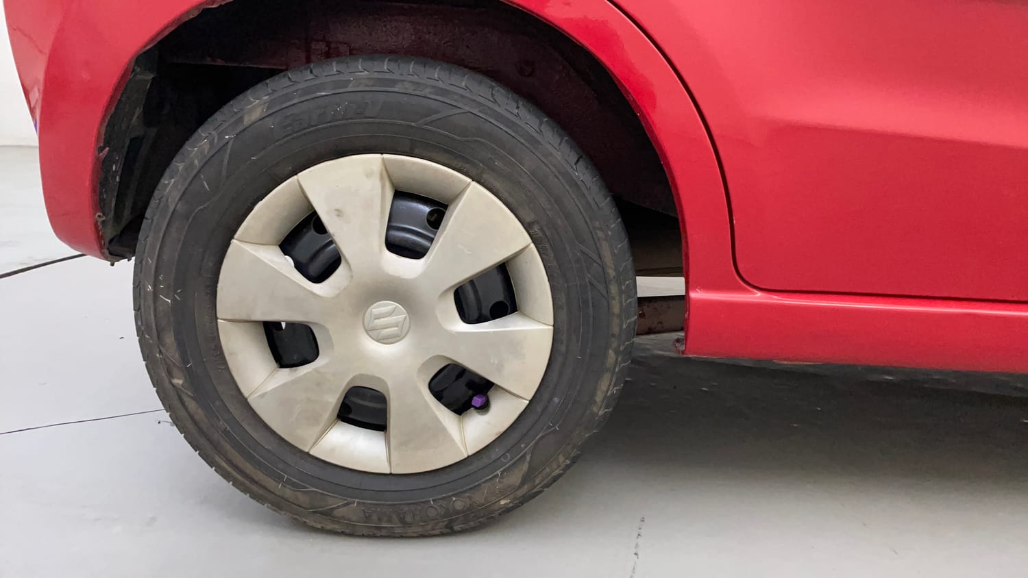 Used 2013 Maruti Suzuki A-Star Vxi Petrol Manual tyres RIGHT REAR TYRE RIM VIEW