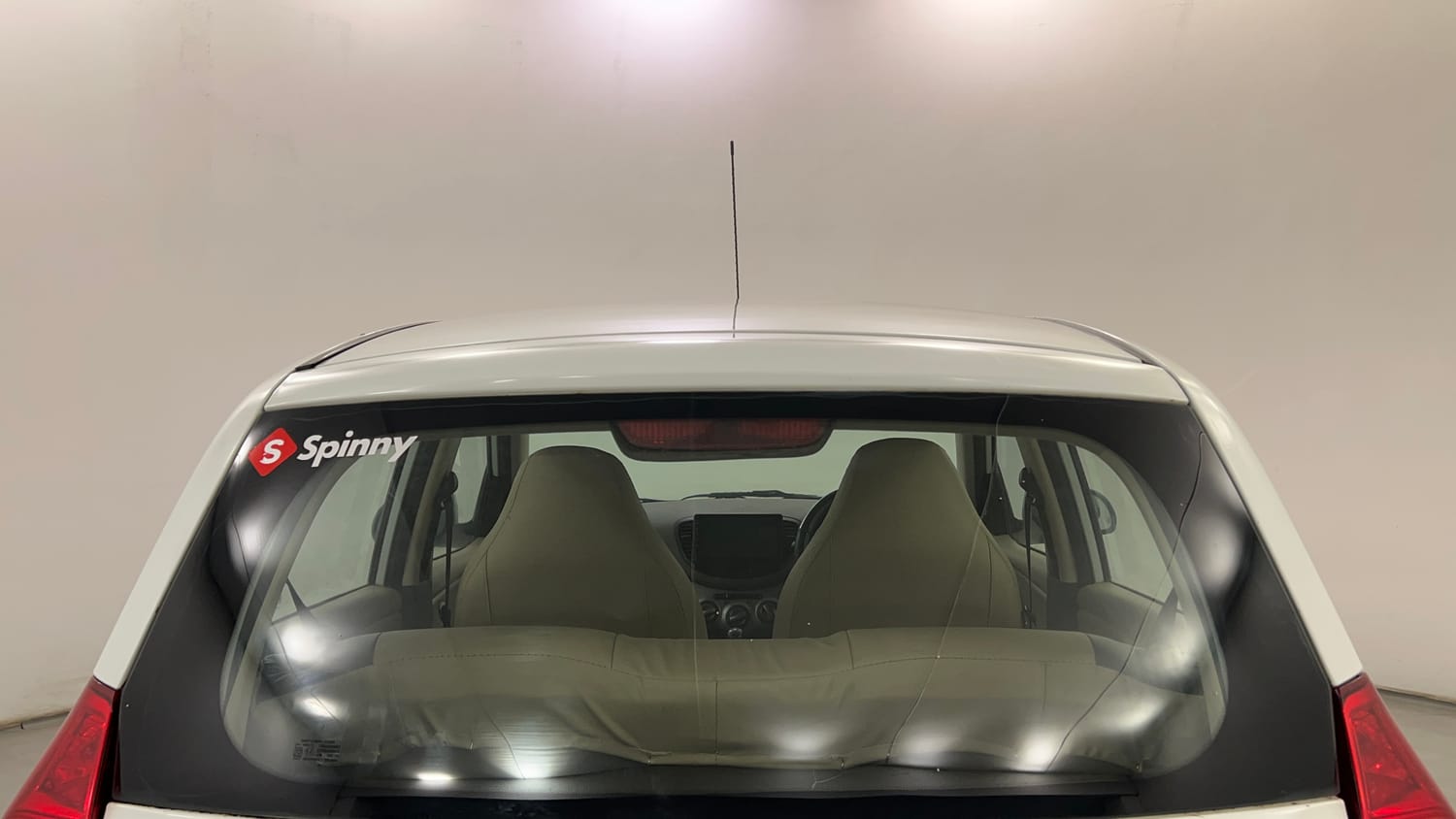 Used 2012 Hyundai i10 Magna 1.1 iRDE2 Petrol Manual exterior BACK WINDSHIELD VIEW
