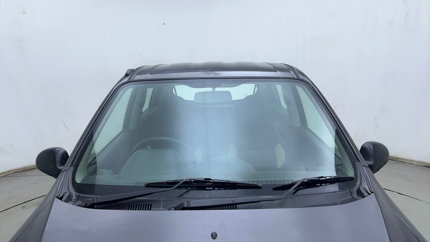 Used 2018 Maruti Suzuki Alto 800 LXi Petrol Manual exterior FRONT WINDSHIELD VIEW