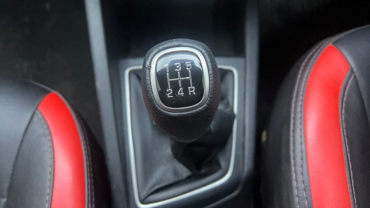 Used 2018 Hyundai Elite i20 Asta 1.2 (O) Petrol Manual interior GEAR  KNOB VIEW