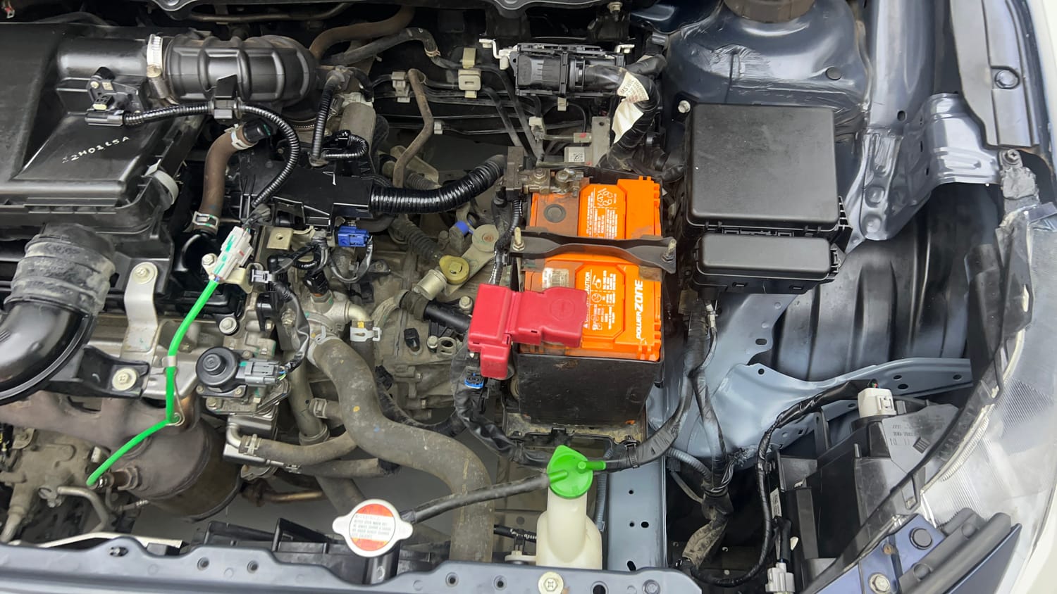 Used 2022 Maruti Suzuki Baleno Alpha MT Petrol Manual engine ENGINE LEFT SIDE VIEW