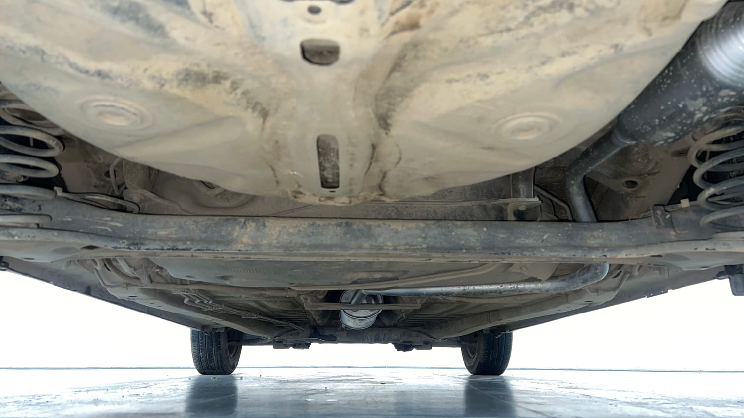 Used 2019 Maruti Suzuki Baleno Delta Automatic Petrol Automatic extra REAR UNDERBODY VIEW (TAKEN FROM REAR)