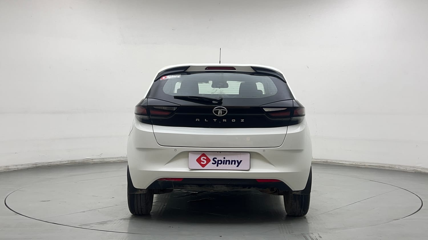 Used 2022 Tata Altroz XZA Petrol Petrol Automatic exterior BACK VIEW