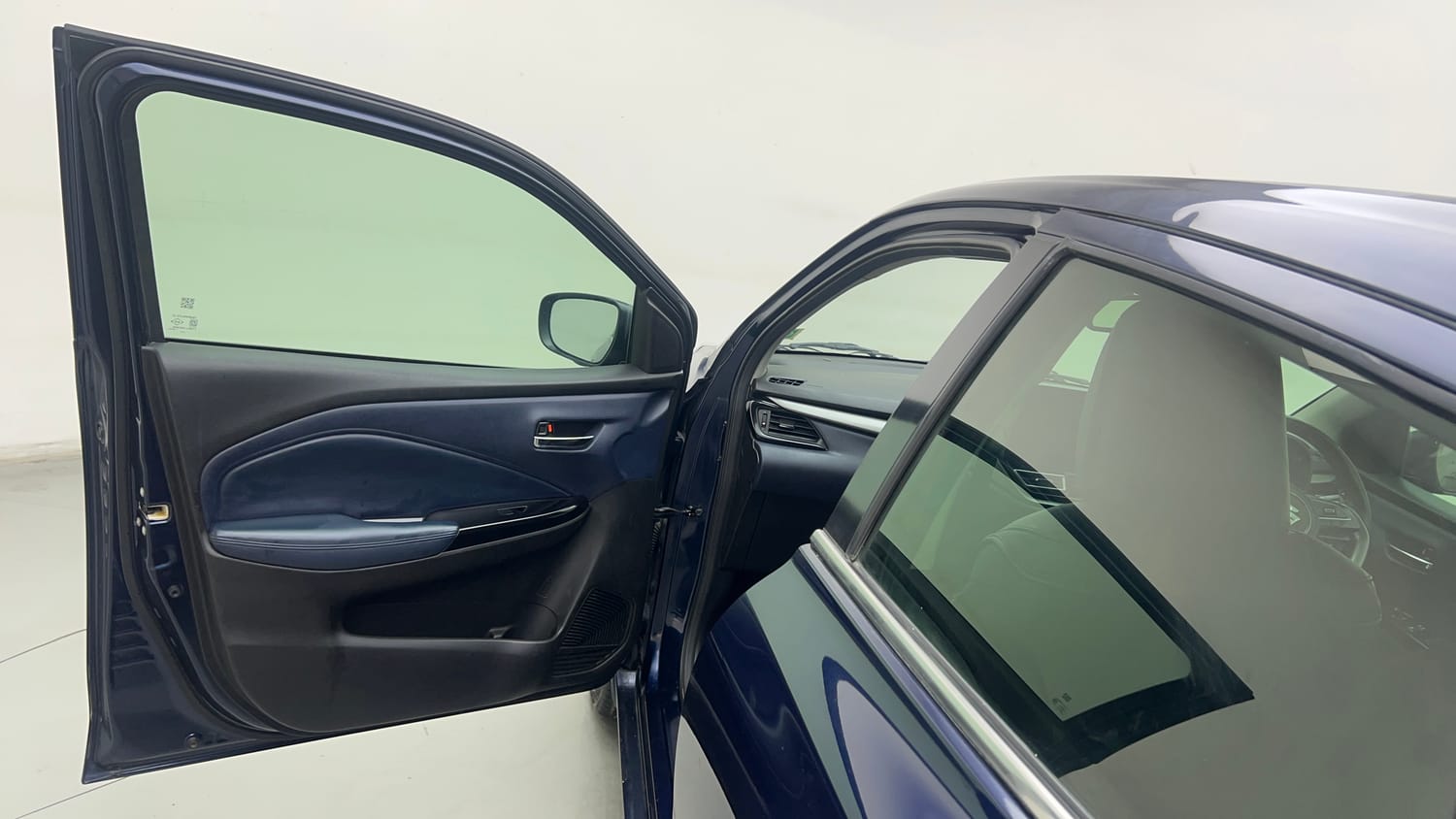 Used 2022 Maruti Suzuki Baleno Alpha MT Petrol Manual interior LEFT FRONT DOOR OPEN VIEW