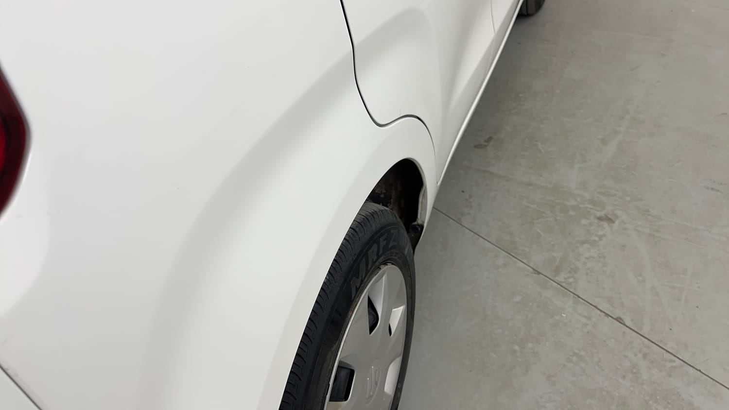 Used 2024 Maruti Suzuki Wagon R VXI 1.0 AGS Petrol Automatic dents MINOR SCRATCH