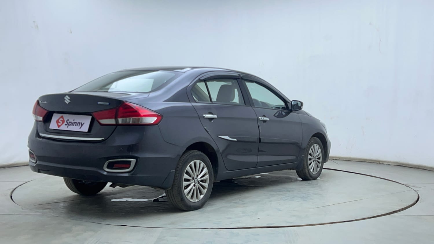 Used 2023 Maruti Suzuki Ciaz Zeta 1.5 Petrol Manual exterior RIGHT REAR CORNER VIEW
