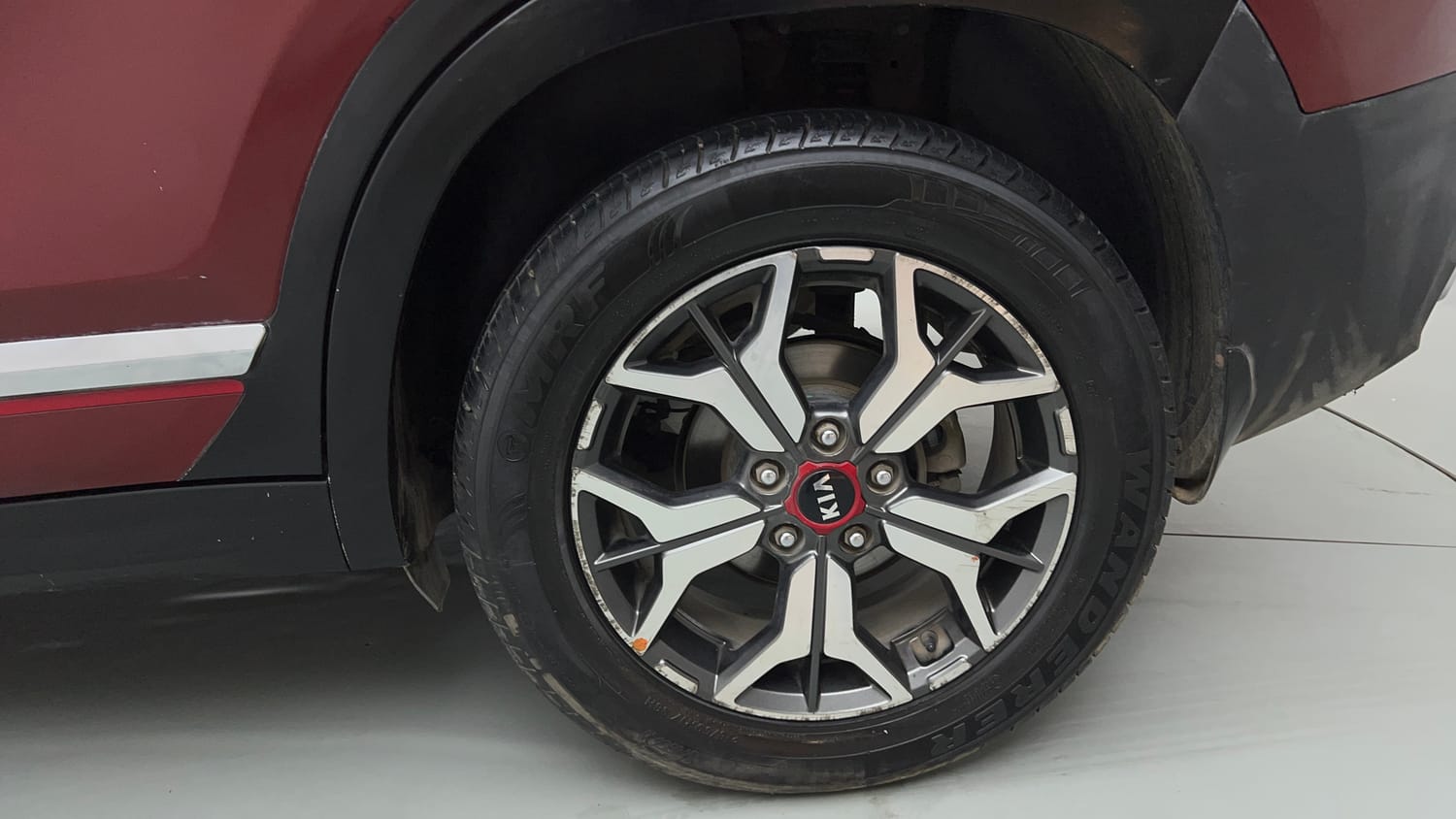 Used 2019 Kia Seltos GTX Plus 1.4 Petrol Manual tyres LEFT REAR TYRE RIM VIEW