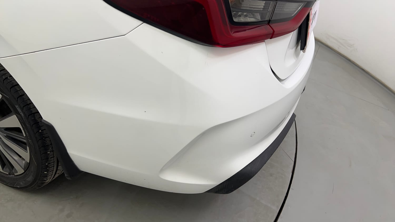 Used 2023 Honda City ZX Petrol MT Petrol Manual dents MINOR SCRATCH