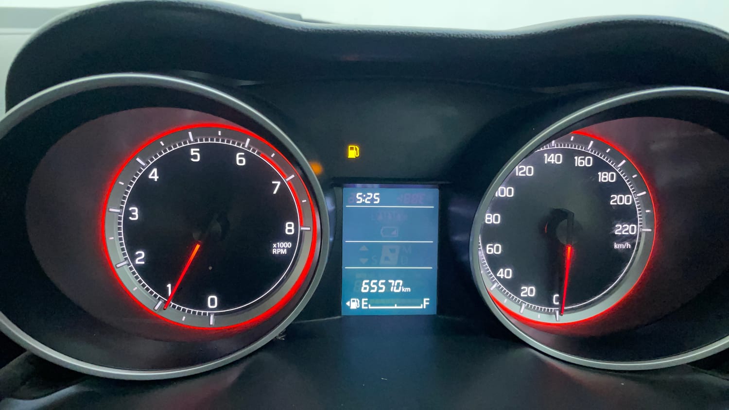 Used 2018 Maruti Suzuki Swift VXi Petrol Manual interior CLUSTERMETER VIEW
