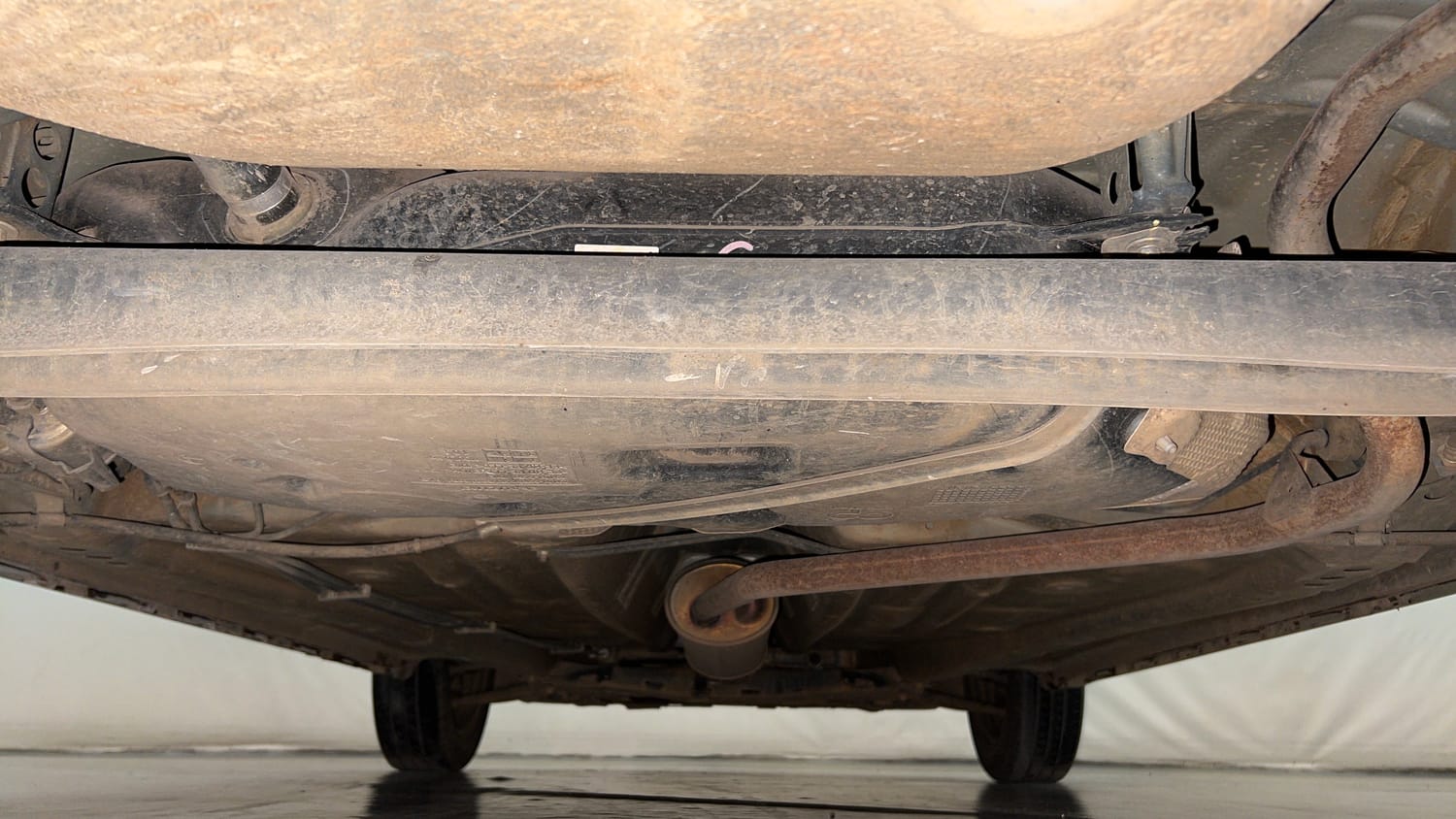 Used 2020 Maruti Suzuki Ignis Delta 1.2 AMT Petrol Automatic extra REAR UNDERBODY VIEW (TAKEN FROM REAR)
