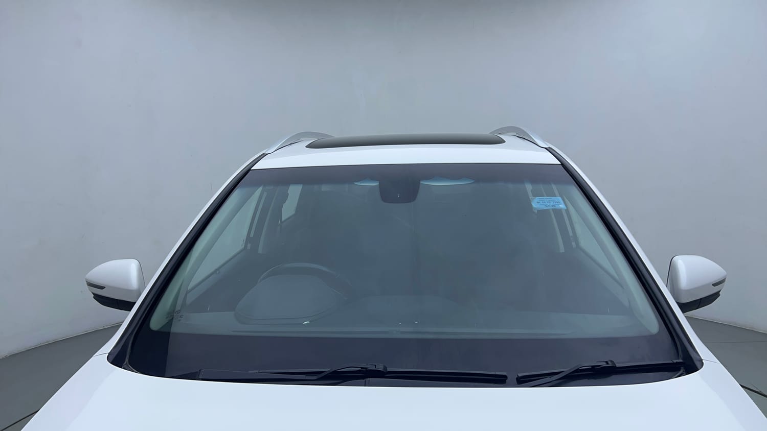 Used 2019 MG Motors Hector Sharp Hybrid 1.5 Petrol Hybrid Manual exterior FRONT WINDSHIELD VIEW