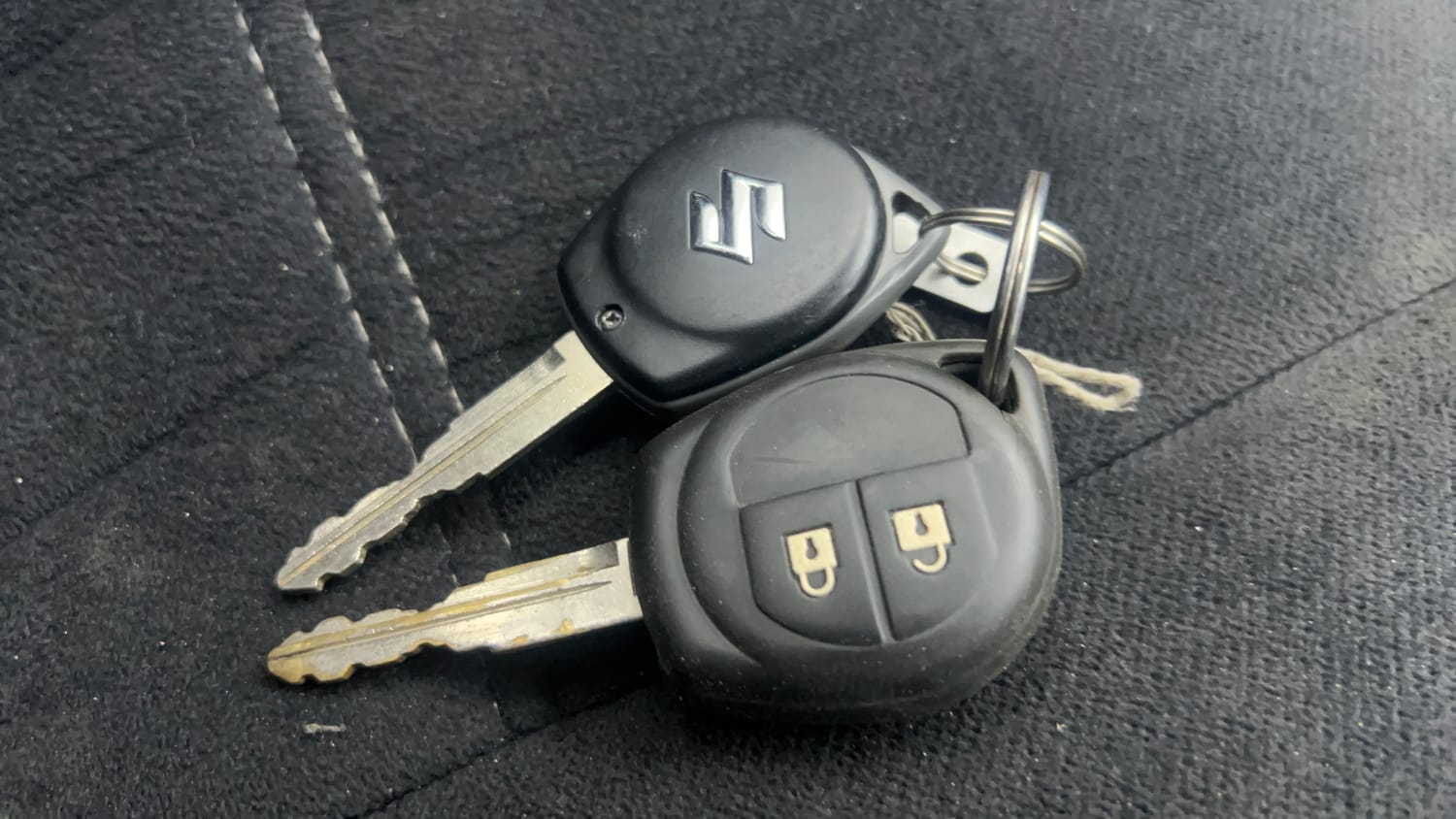 Used 2016 Maruti Suzuki Baleno Delta 1.2 Petrol Manual extra CAR KEY VIEW