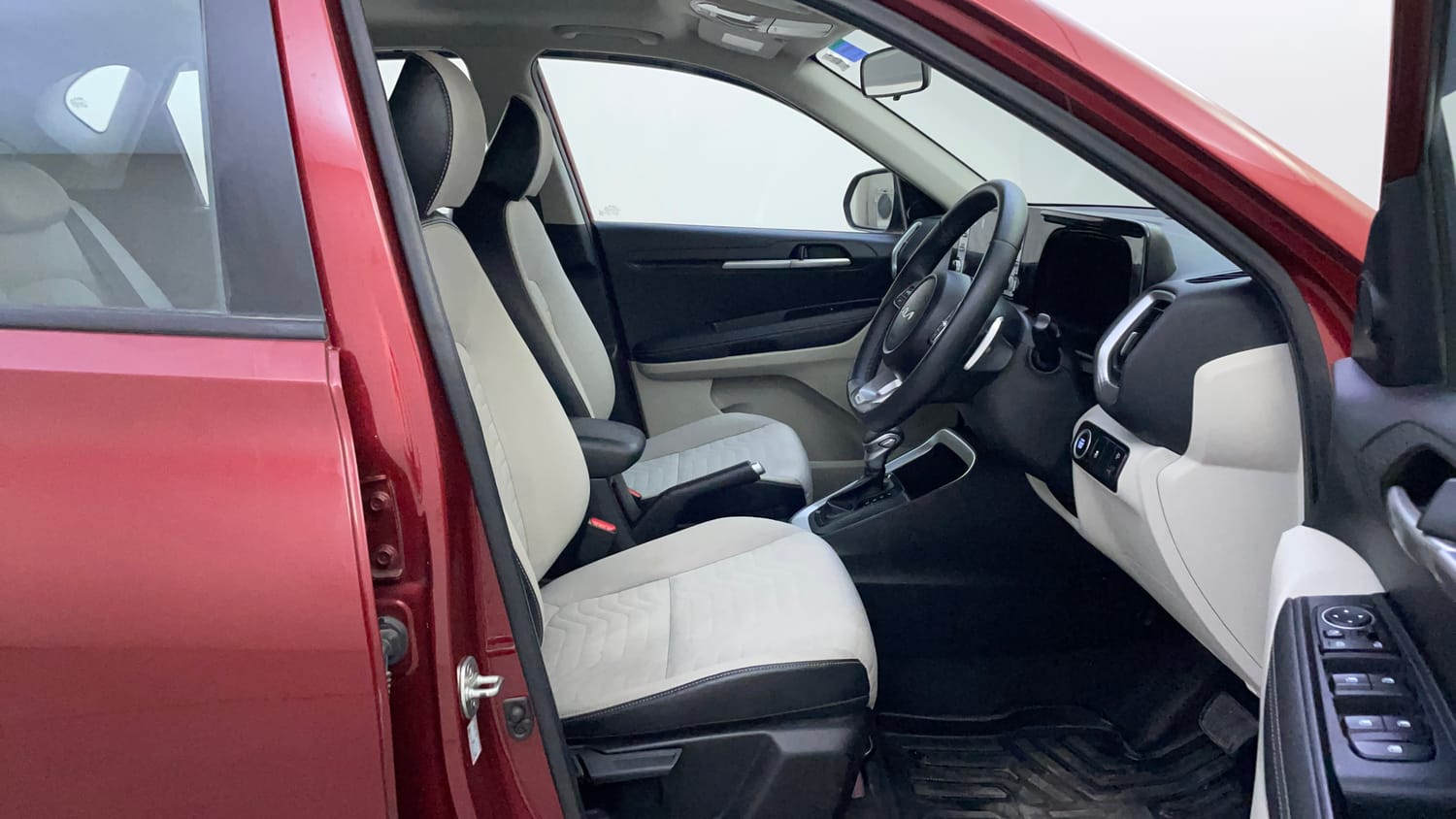 Used 2023 Kia Sonet HTX 1.0 DCT Petrol Automatic interior RIGHT SIDE FRONT DOOR CABIN VIEW