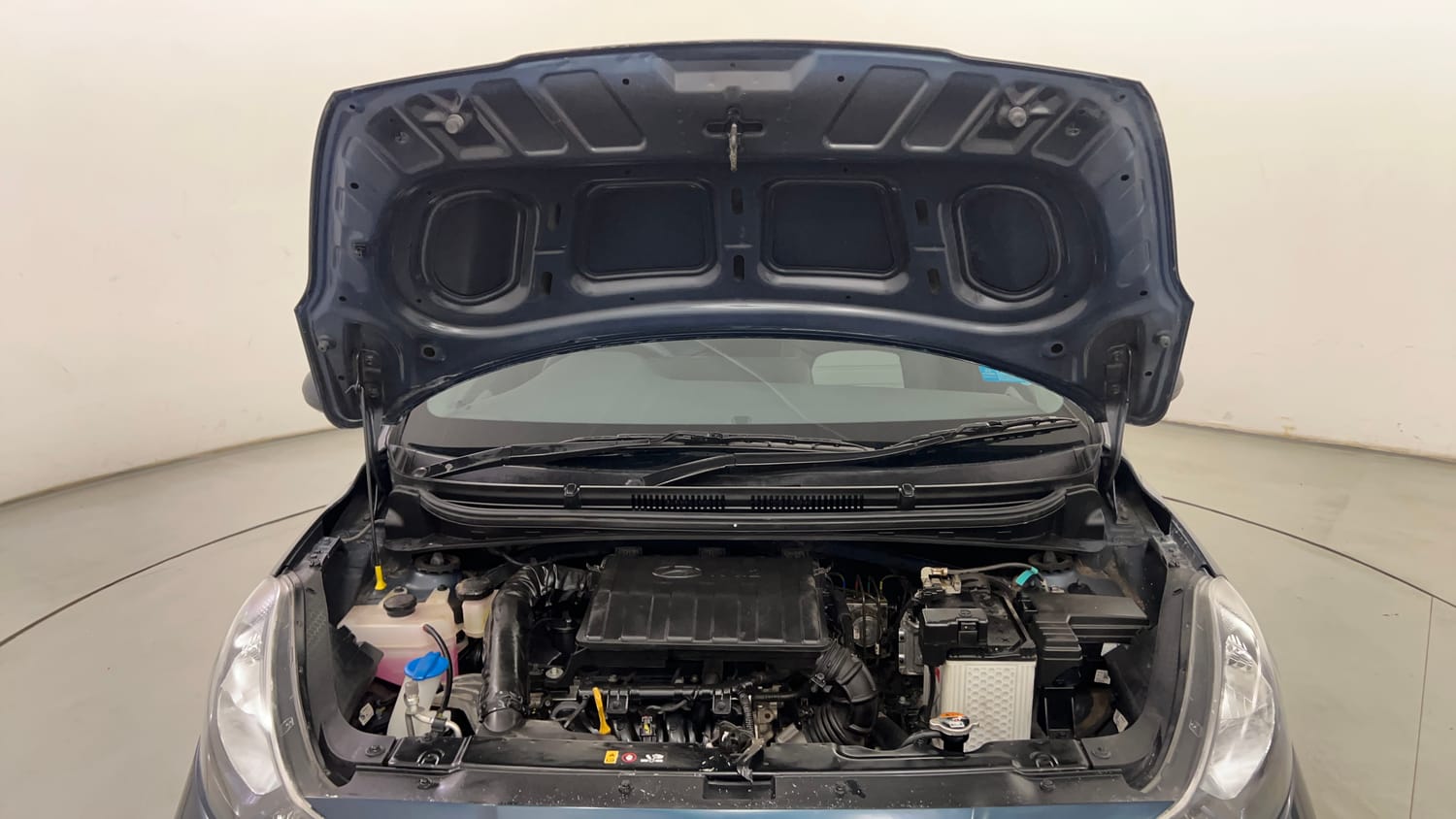 Used 2023 Hyundai Grand i10 Nios Magna 1.2 Kappa VTVT Petrol Manual engine ENGINE & BONNET OPEN FRONT VIEW