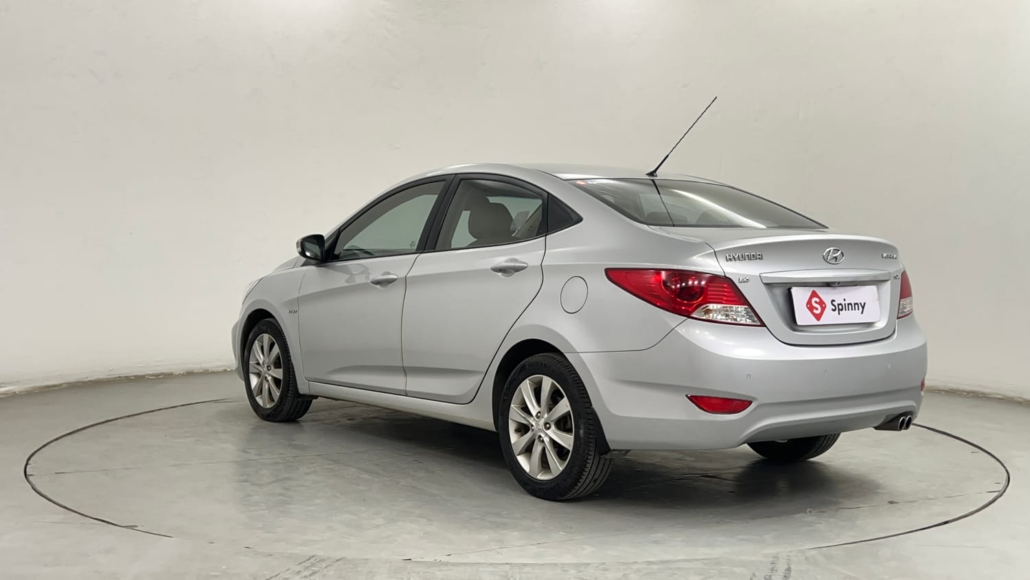 Used 2012 Hyundai Verna Fluidic 1.6 VTVT SX Petrol Manual exterior LEFT REAR CORNER VIEW