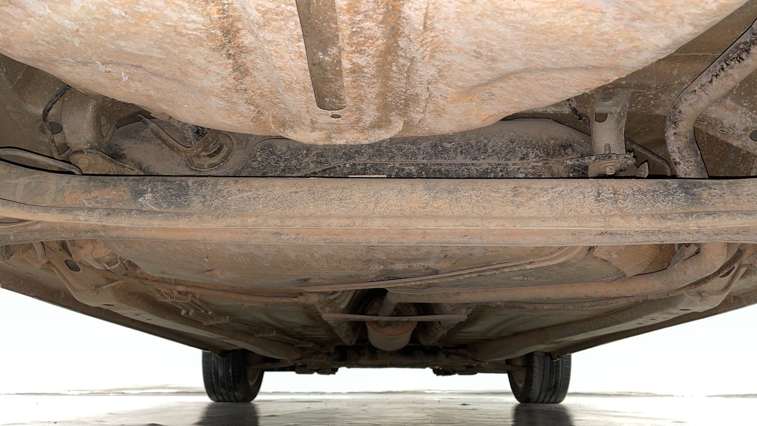 Used 2018 Maruti Suzuki Baleno Alpha 1.2 AT Petrol Automatic extra REAR UNDERBODY VIEW (TAKEN FROM REAR)