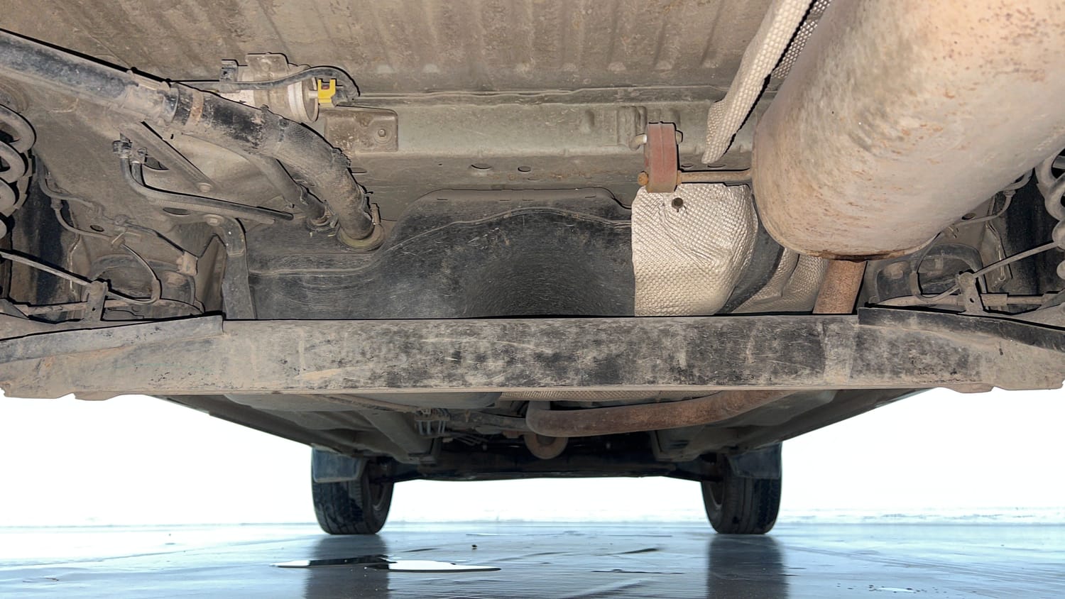 Used 2016 Ford EcoSport Titanium+ 1.0L EcoBoost Petrol Manual extra REAR UNDERBODY VIEW (TAKEN FROM REAR)