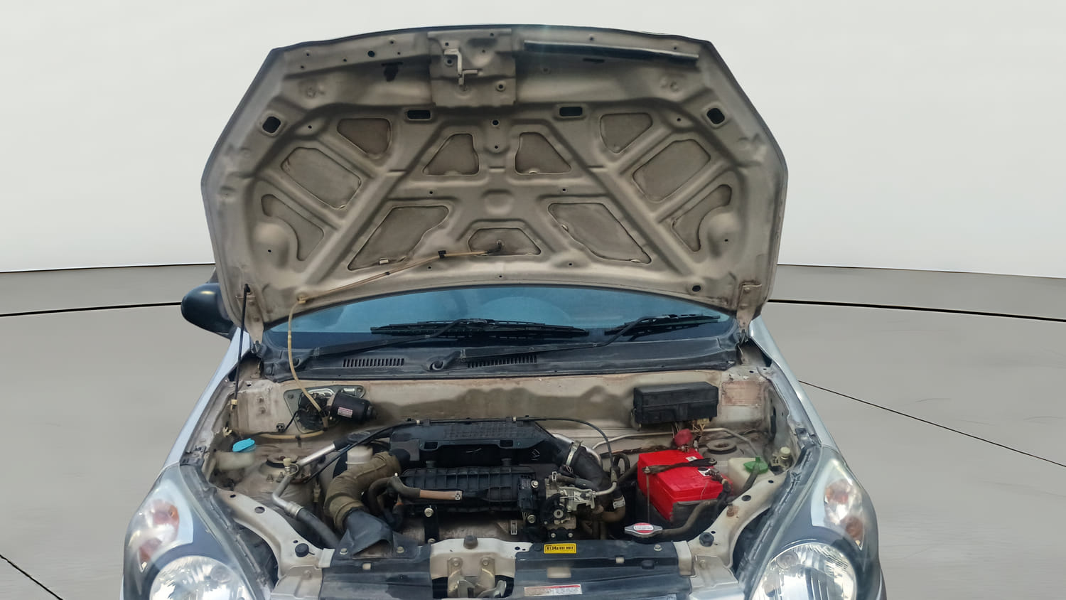 Used 2015 Maruti Suzuki Alto 800 Lxi Petrol Manual engine ENGINE & BONNET OPEN FRONT VIEW