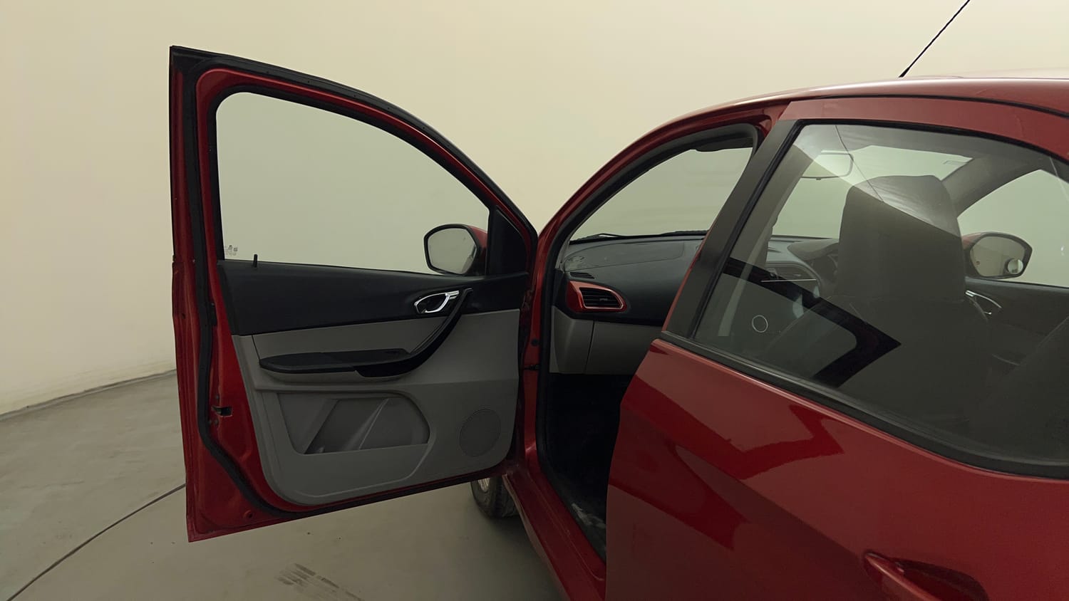 Used 2018 Tata Tiago Revotron XZA Petrol Automatic interior LEFT FRONT DOOR OPEN VIEW