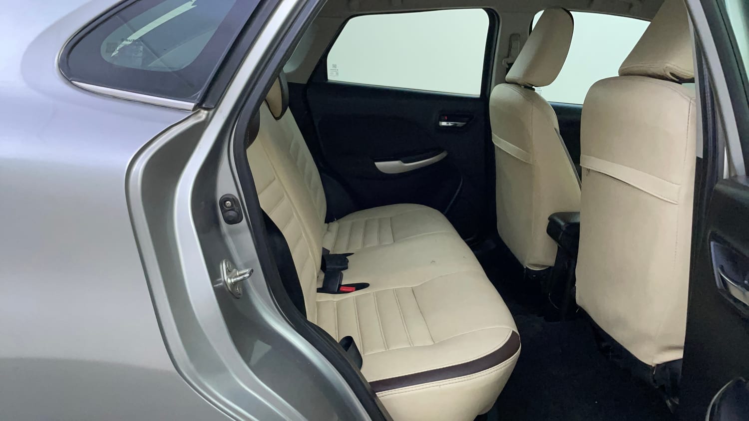 Used 2018 Maruti Suzuki Baleno Alpha 1.2 AT Petrol Automatic interior RIGHT SIDE REAR DOOR CABIN VIEW