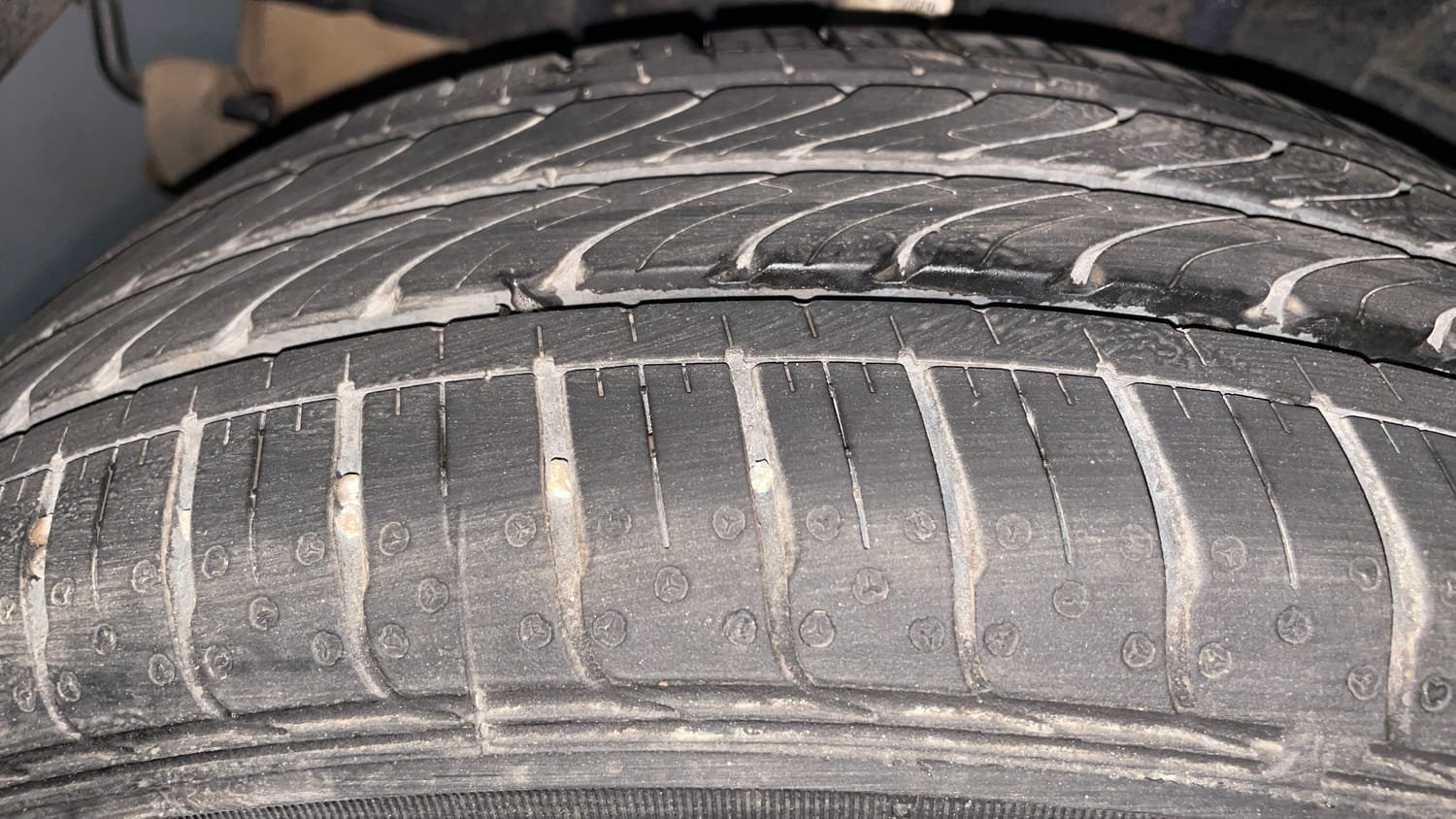 Used 2023 Tata Tigor XZ Plus Petrol Manual tyres RIGHT REAR TYRE TREAD VIEW