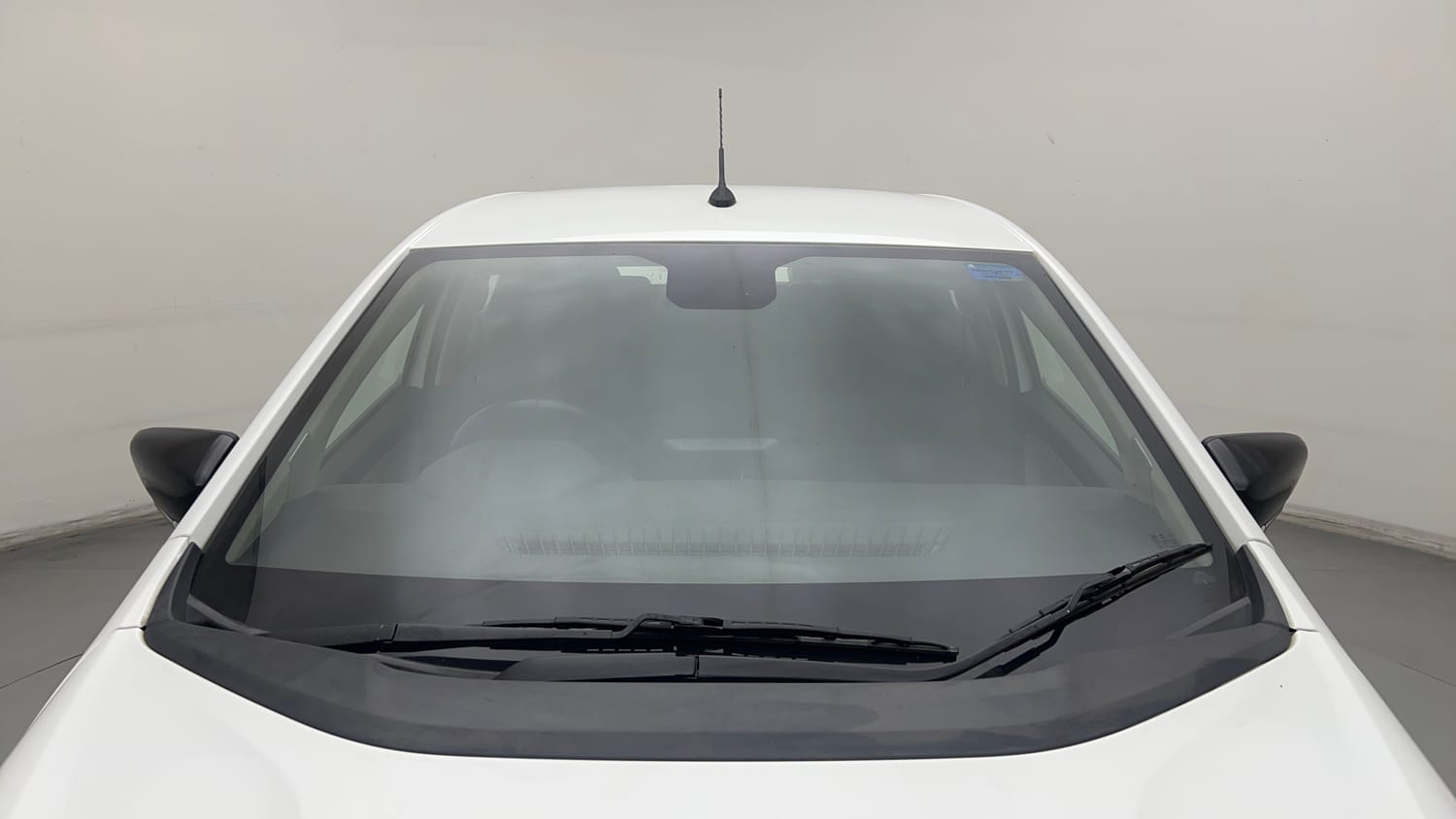 Used 2022 Tata Altroz XZA Petrol Petrol Automatic exterior FRONT WINDSHIELD VIEW