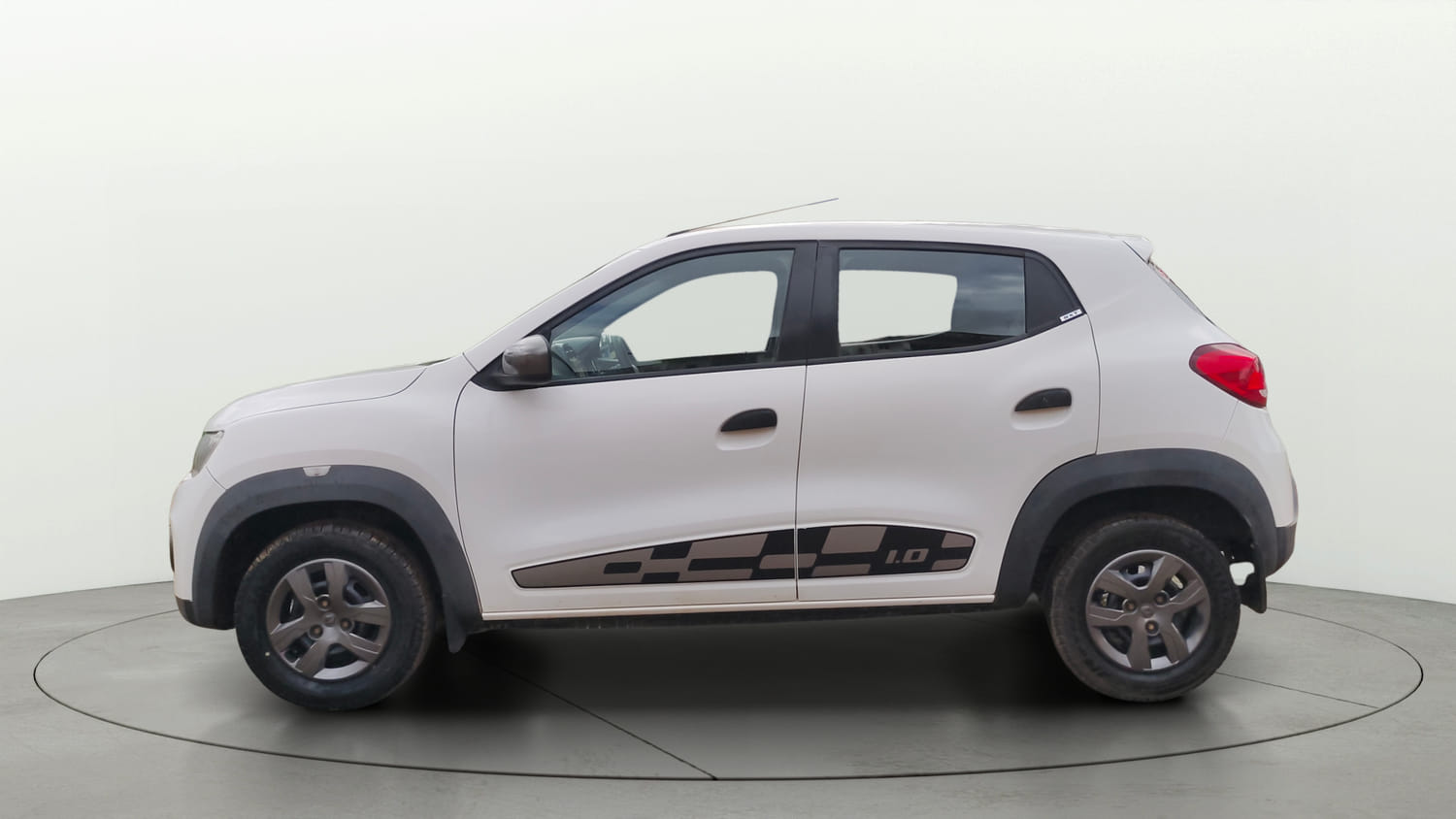 Used 2017 Renault Kwid 1.0 RXT AMT Opt Petrol Automatic exterior LEFT SIDE VIEW