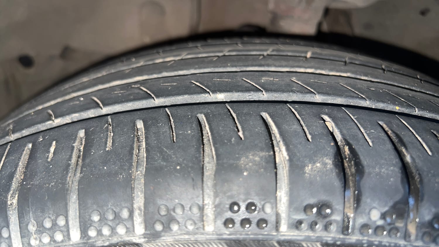Used 2019 Honda City ZX CVT Petrol Petrol Automatic tyres LEFT FRONT TYRE TREAD VIEW