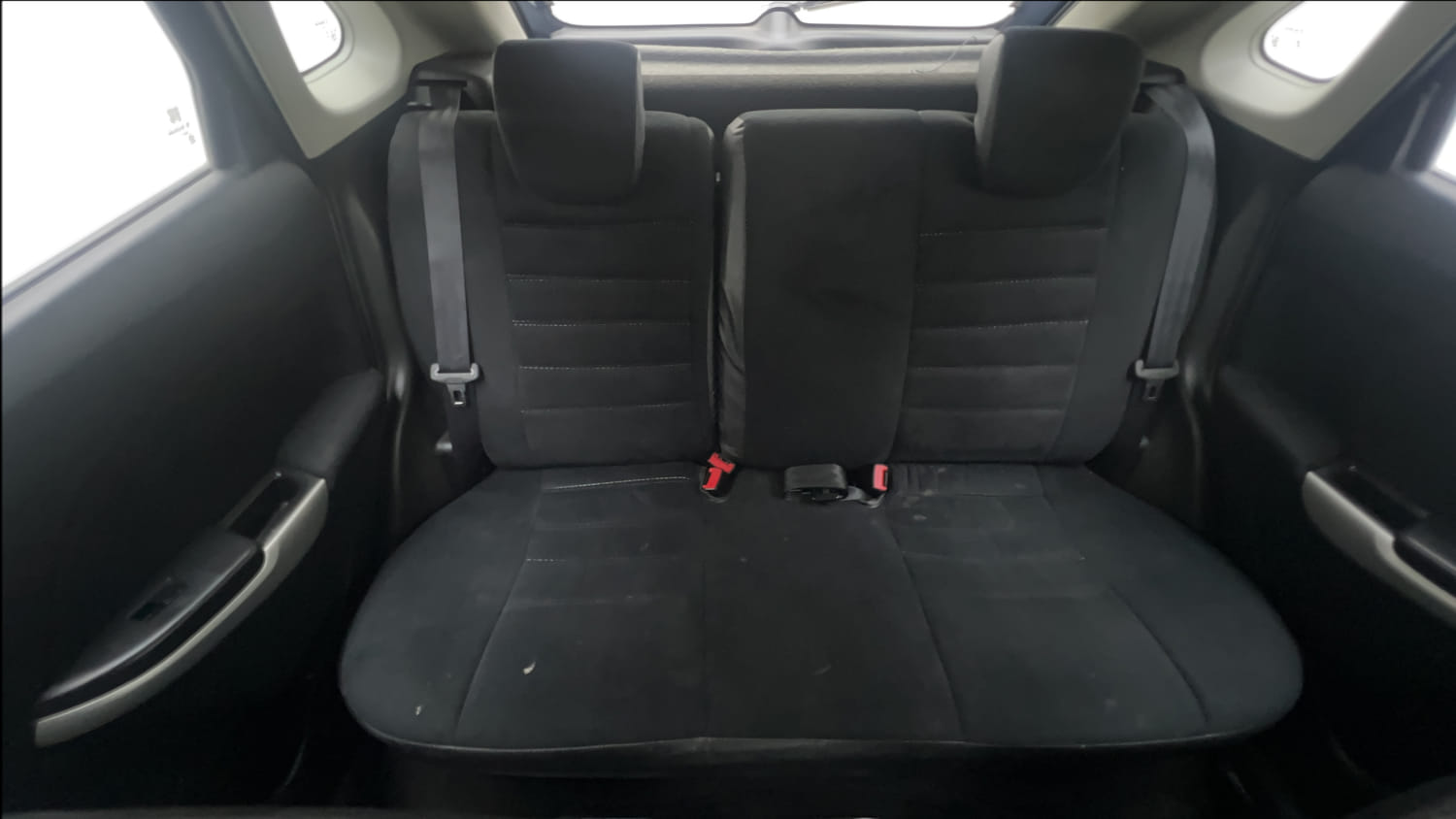 Used 2016 Maruti Suzuki Baleno Delta 1.2 Petrol Manual interior REAR SEAT CONDITION VIEW