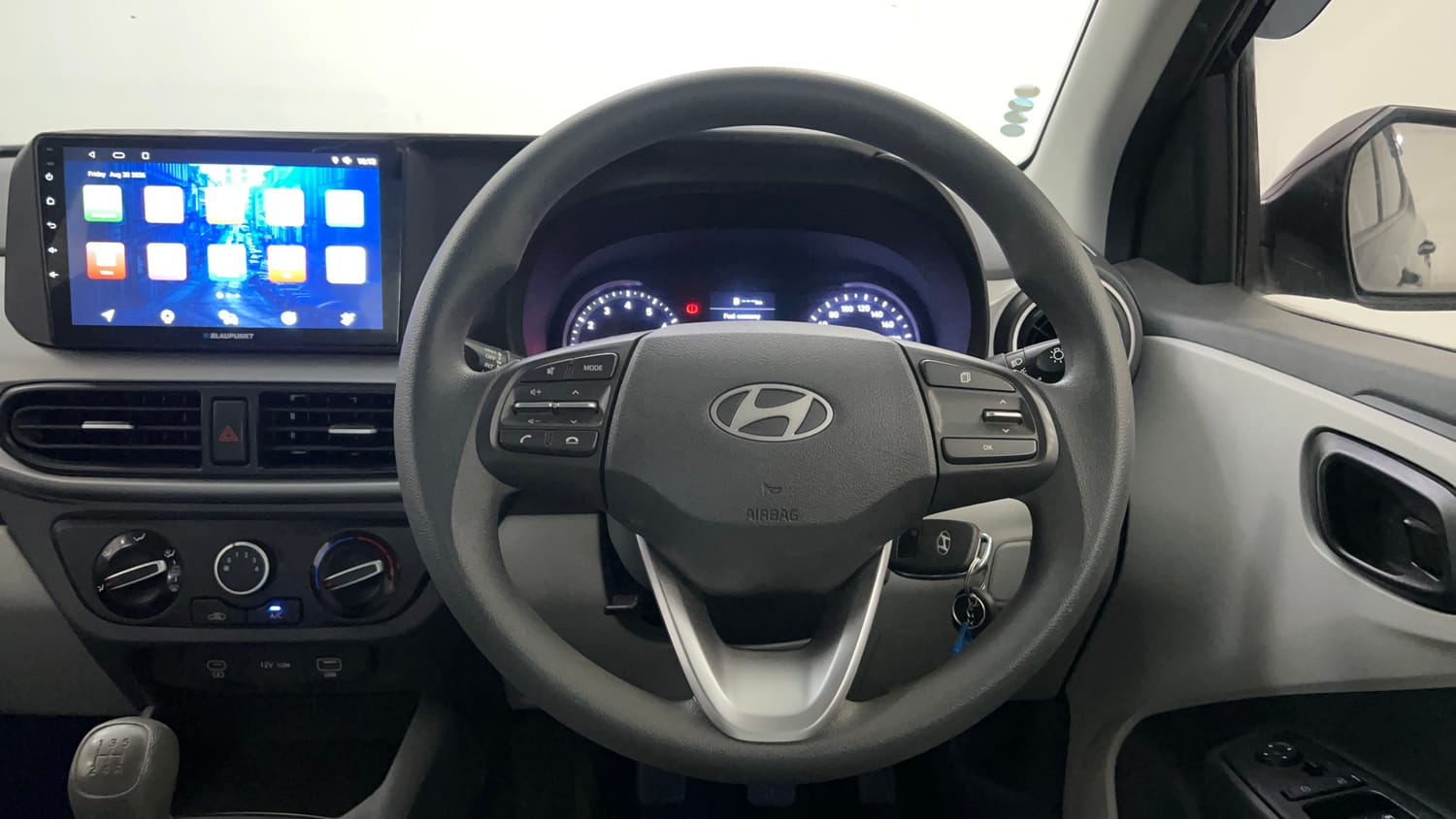 Used 2023 Hyundai Grand i10 Nios Magna 1.2 Kappa VTVT Petrol Manual interior STEERING VIEW