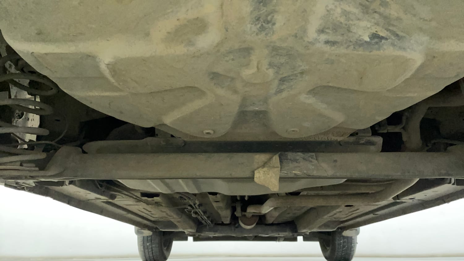 Used 2022 Tata Punch Accomplished MT Petrol Manual extra REAR UNDERBODY VIEW (TAKEN FROM REAR)