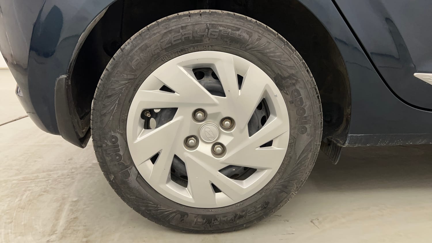 Used 2023 Hyundai Grand i10 Nios Magna 1.2 Kappa VTVT Petrol Manual tyres RIGHT REAR TYRE RIM VIEW
