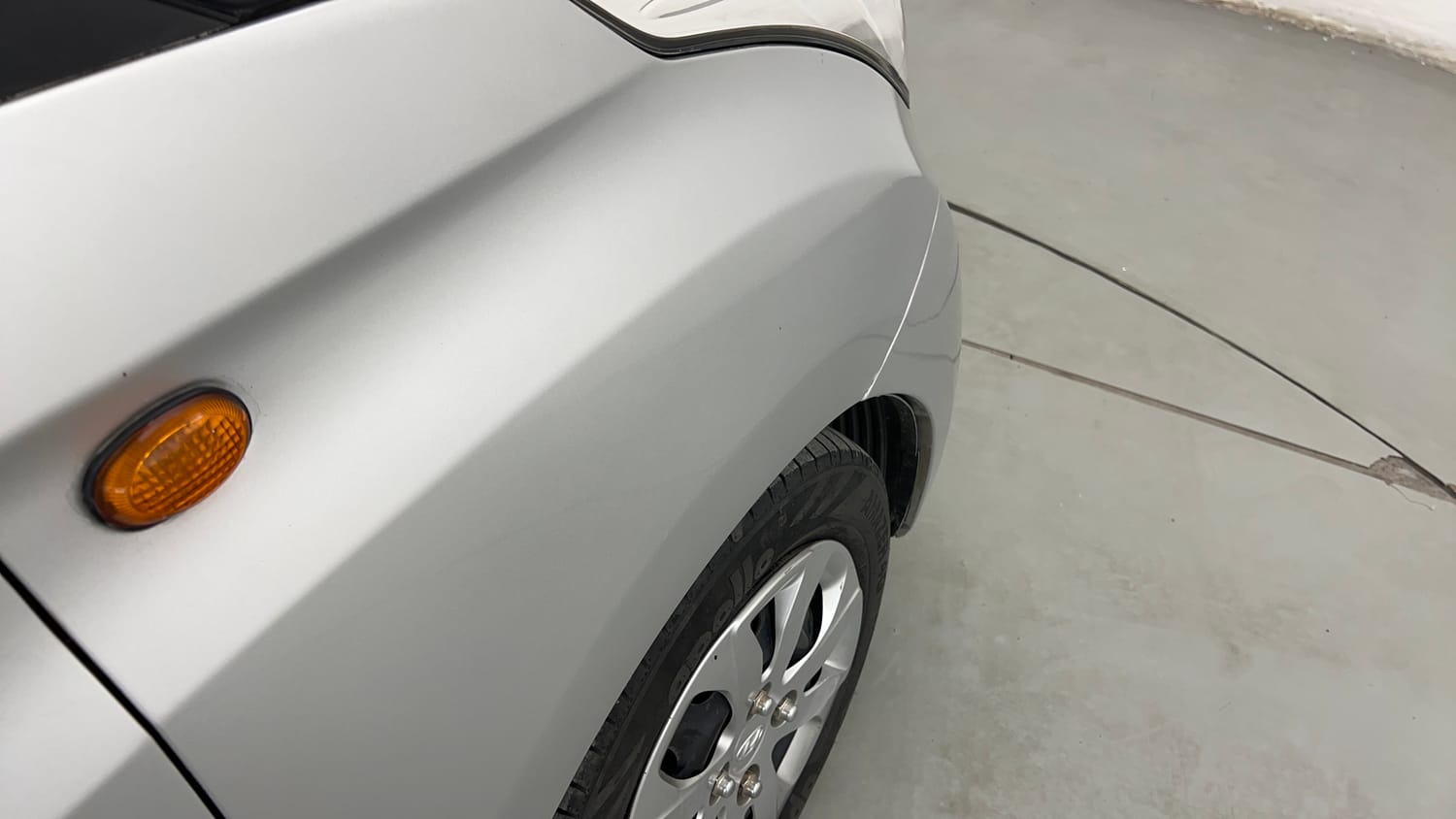 Used 2016 Hyundai Eon Magna Petrol Manual dents MINOR SCRATCH