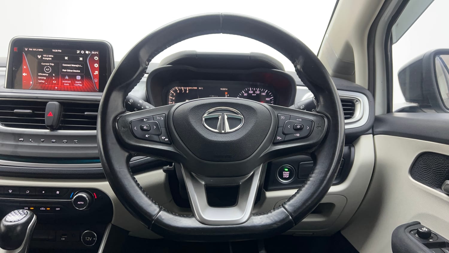 Used 2022 Tata Altroz XZA Petrol Petrol Automatic interior STEERING VIEW