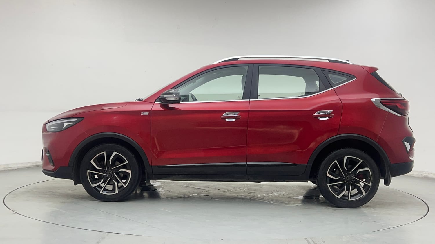 Used 2022 MG Motors Astor Savvy 1.3 Turbo AT S Red Petrol Automatic exterior LEFT SIDE VIEW