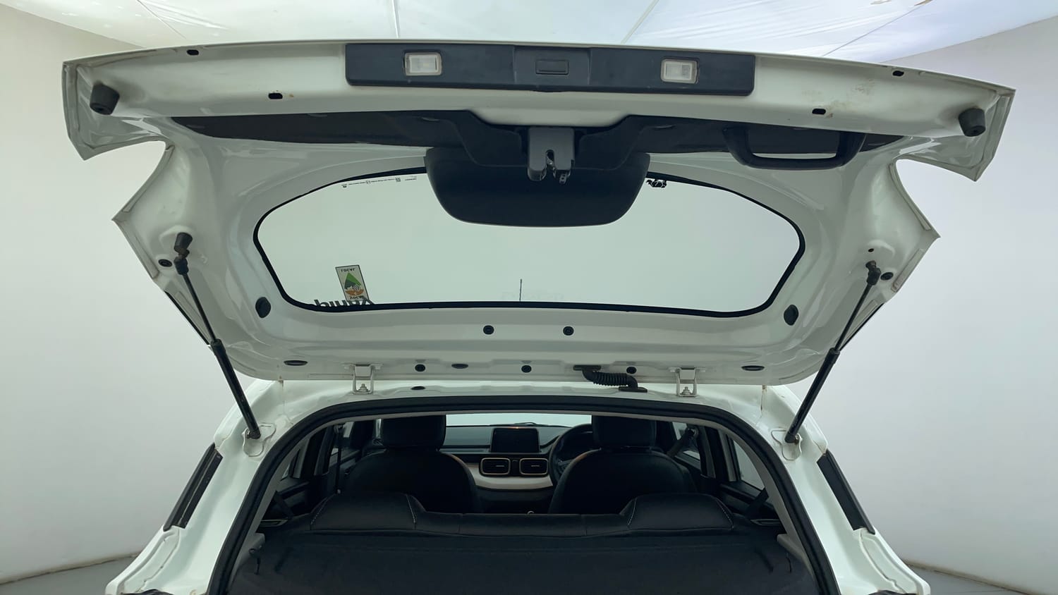 Used 2022 Tata Punch Accomplished MT Petrol Manual interior DICKY DOOR OPEN VIEW