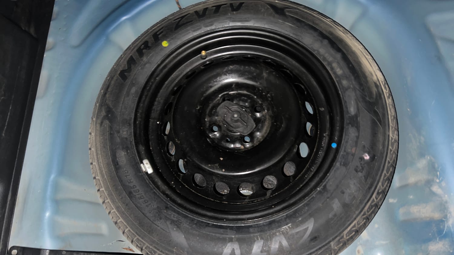 Used 2019 Maruti Suzuki Baleno Delta Automatic Petrol Automatic tyres SPARE TYRE VIEW