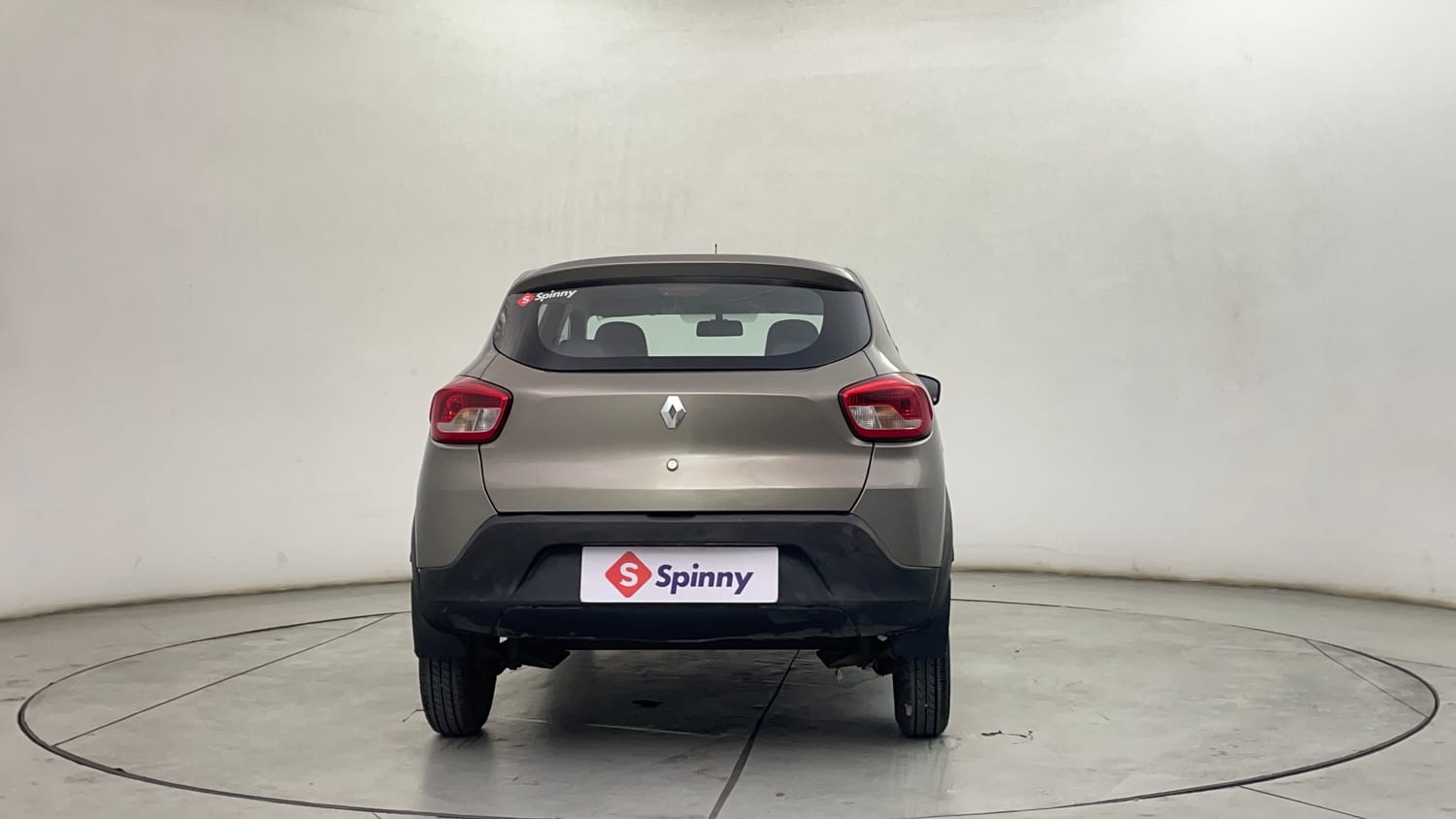 Used 2016 Renault Kwid RXT Petrol Manual exterior BACK VIEW