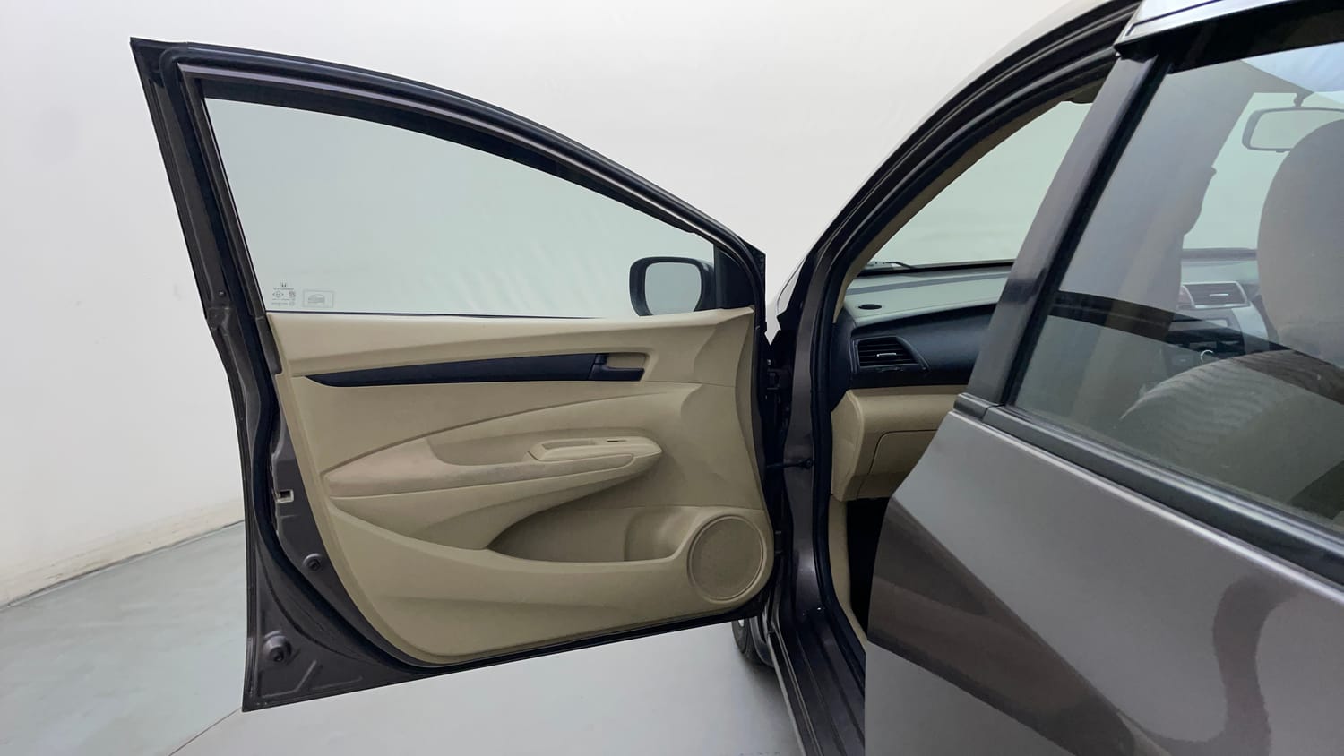 Used 2012 Honda City 1.5 S MT Petrol Manual interior LEFT FRONT DOOR OPEN VIEW