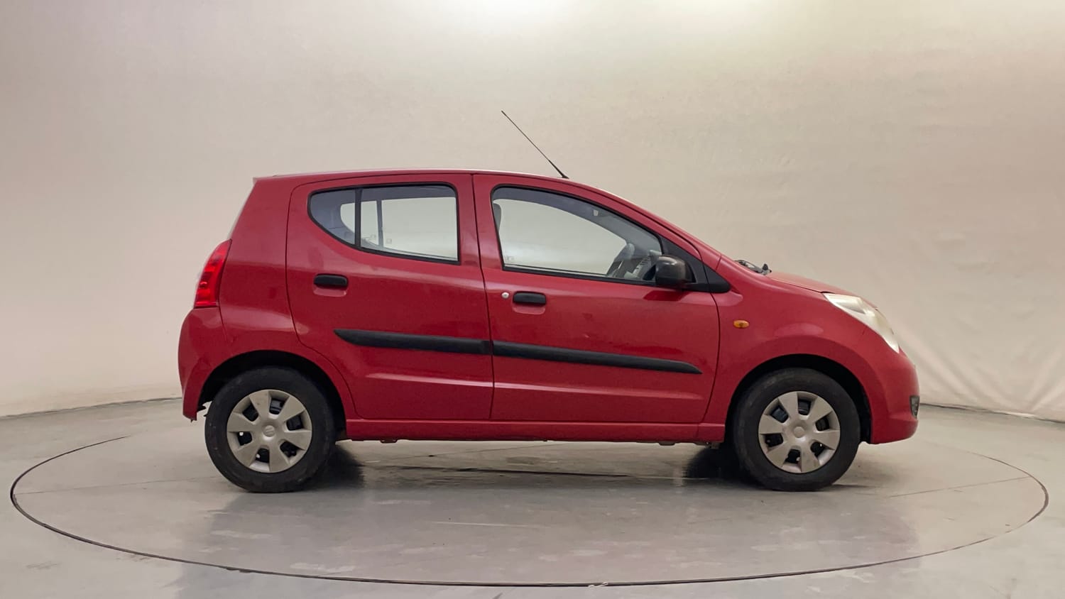 Used 2013 Maruti Suzuki A-Star Vxi Petrol Manual exterior RIGHT SIDE VIEW
